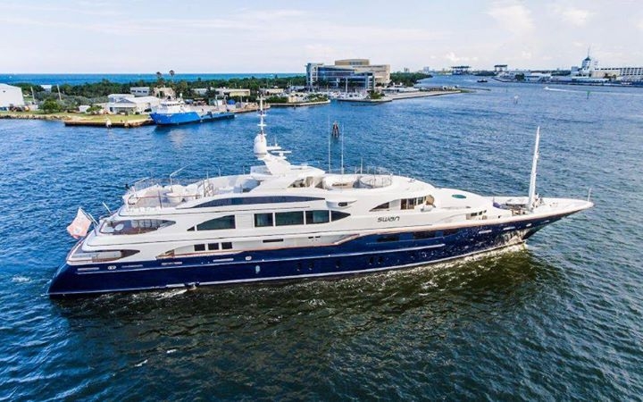 Super Yacht For sale SWAN 197 Feet Model 2011