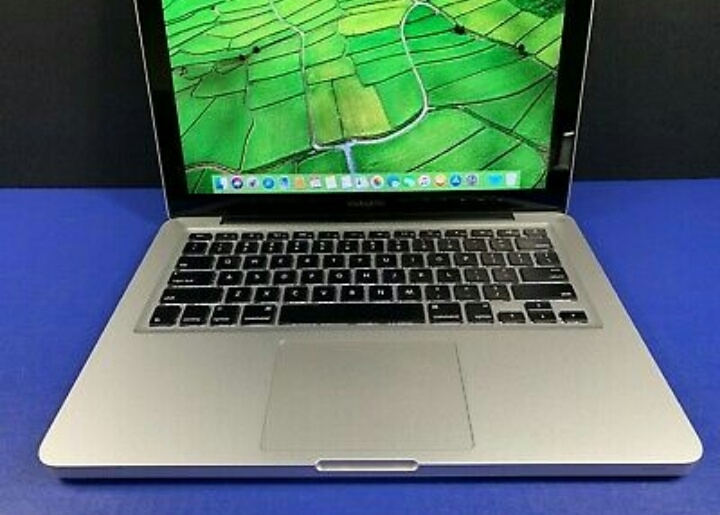 Apple MacBook Pro 13 2.3-3.1GHz Core i5 TURBO / 16